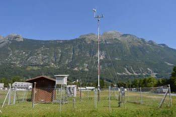 SAMODEJNA VREMENSKA POSTAJA BOVEC