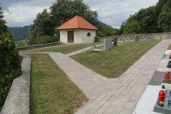 Pokopališče na Lesnem Brdu v novi podobi