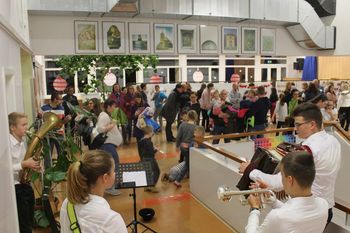 Novoletni bazar v osnovni šoli Horjul 