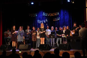 Tradicionalni koncert slovenskih popevk