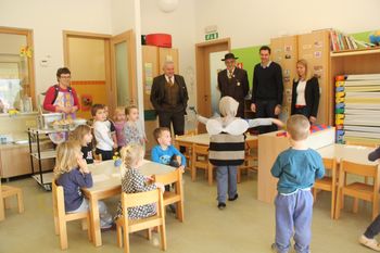 V vrtec gre 32 otrok