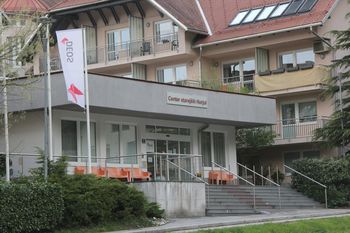 Dom starejših se uspešno spopada z virusom