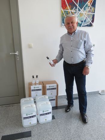 Podjetje Sliko d.o.o. doniralo razkužila za roke