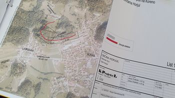 Vse pripravljeno za začetek del na cesti na Koreno 