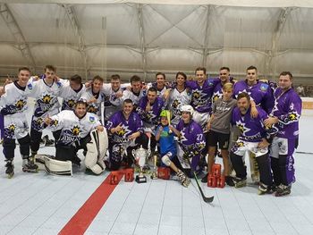 Na generalki prepričljiva zmaga horjulskih hokejistov