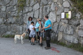 Na Koreno peš v vsakem vremenu za dober namen