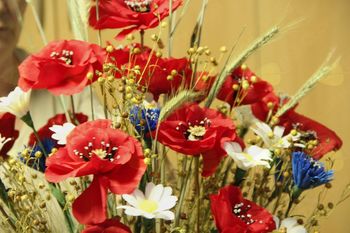 Rože iz krep papirja za lepši dan