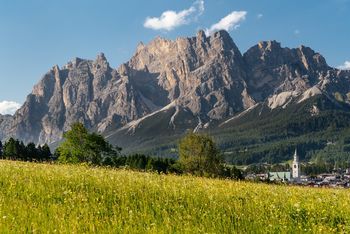 Društvo upokojencev Horjul vabi na dvodnevni izlet na Tirolsko in v Dolomite