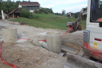 Izgradnja kanalizacije in komunalne infrastrukture Žažar