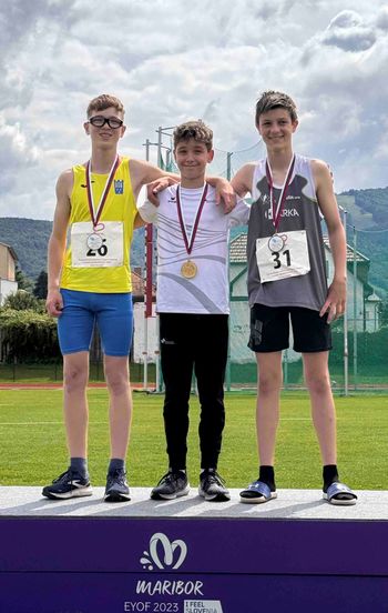 Na prvenstvu Slovenije v mnogoboju Matic tretji, Eva in Neli ekipno drugi