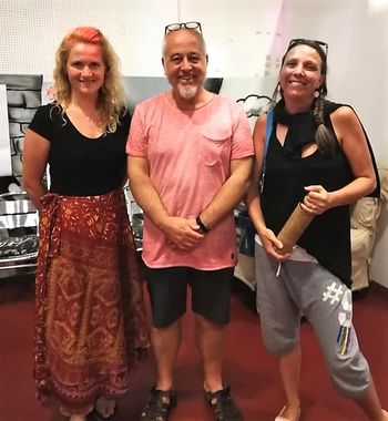 Lucija Vidic in Meta Vodnjov (KUD Kamot) na  mednarodnem izobraževanju v Kopru