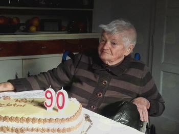 Bukučeva mama praznuje 90 let