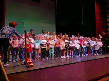 Sprejem prvošolcev v šolsko skupnost Sprejem prvošolcev v šolsko skupnost