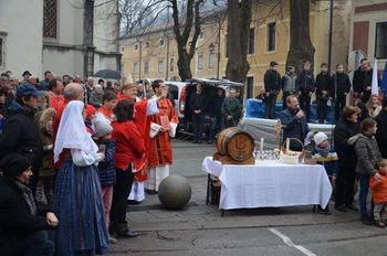 Blagoslov konj v Vipavi Blagoslov konj v Vipavi
