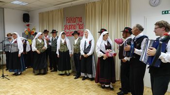 Folklorna skupina MOST praznuje desetletnico delovanja