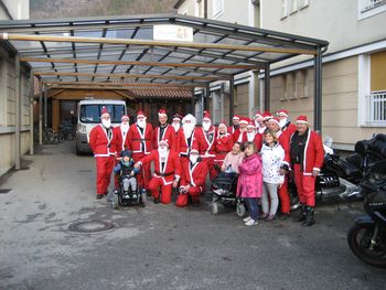 Božički na motorjih