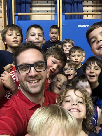 Šport in šola gresta z roko v roki Šport in šola gresta z roko v roki