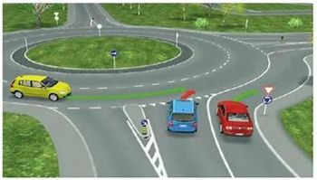 Predstavitev novosti na področju cetno prometnih predpisov in naprednih tehnologij v vozilih