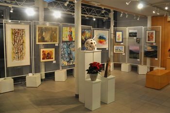 Božično- novoletna razstava Društva likovnikov Logatec 2018