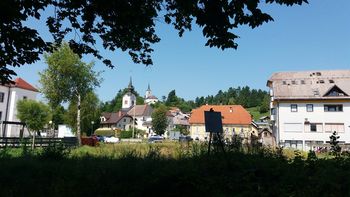 Likovna kolonija kolonija Logatec 2020 - Kreativnost ne pozna meja Likovna kolonija kolonija Logatec 2020 - Kreativnost ne pozna meja