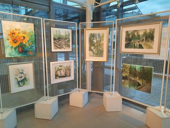 ZAKLJUČNI DOGODEK RAZSTAVE LIKOVNIH DEL IZ POLETNIH KOLONIJ DRUŠTVA LIKOVNIKOV LOGATEC