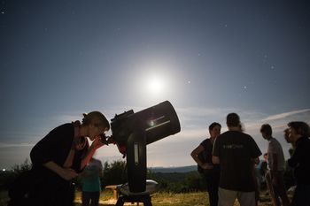 Astronomski večer na Cerju