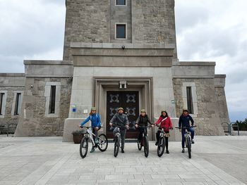 Študijska tura italijanskih novinarjev po Miren Krasu 