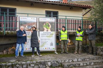 USPEŠNA 4. VSESLOVENSKA AKCIJA SAJENJA DREVES NA KRASU USPEŠNA 4. VSESLOVENSKA AKCIJA SAJENJA DREVES NA KRASU