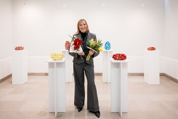 Keramične umetnine v galeriji Pomnika miru