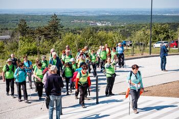 NOVA TRAJNOSTNA TURISTIČNA ZGODBA - DALJINSKA POHODNIŠKA POT CARSUS TRAIL, ZELENO SRCE KRASA