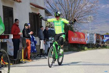 Na dirki Slap–Lože 2018 slavil domačin Kravos