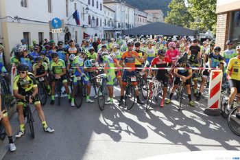 Iz Vipave na Nanos Iz Vipave na Nanos