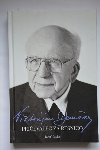 "TA VESELI DAN KULTURE" V KOMENDI 