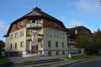 "TA VESELI DAN KULTURE" V KOMENDI 