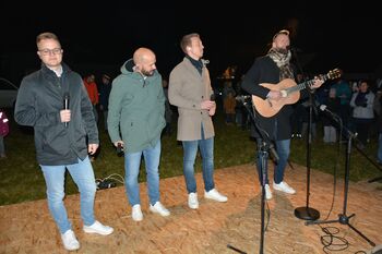 PRELEP JASLIČNI VEČER V ŽEJAH