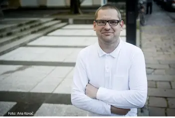 S humanistom dr. Alešem Mavrom o aktualnem družbenem dogajanju