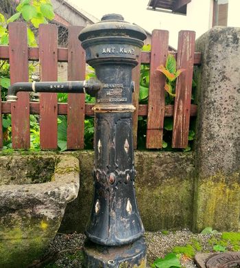 Hotenjski litoželezni pitniki Antonína Kunza iz Hranic na Moravskem