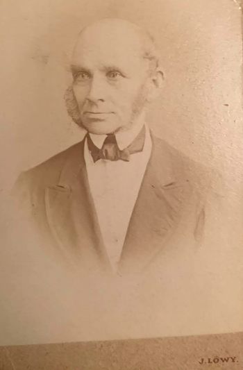 Franc Jelovšek st. (1798–1897), ladjar, veletrgovec in ljubljanski častni meščan Franc Jelovšek st. (1798–1897), ladjar, veletrgovec in ljubljanski častni meščan