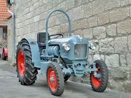 6. srečanje Oldtajmerjev traktorjev