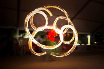 Beri nazaj in čaraj naprej