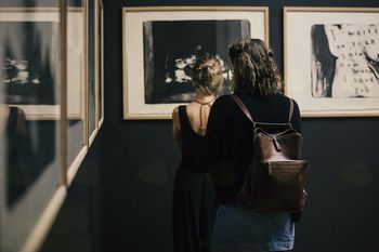 Vodstvo po razstavi David Lynch, Ogenj na odru