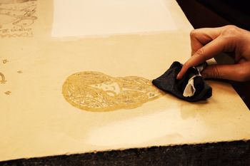 Mokulito – litografija na lesu