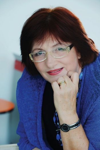 Pogovor s pisateljico in kolumnistko Sonjo Grizila