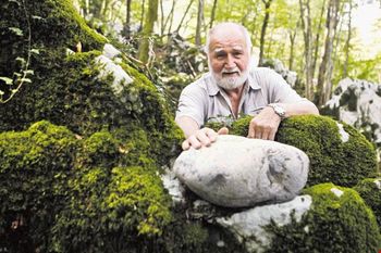 Predavanje Pavla Medveščka Staroverci in staroverstvo.