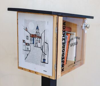 Lavričeva knjižnica nadgrajuje svoje poslanstvo: v občinah raste mreža knjigobežnic