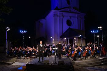 Praznična operna noč za otvoritev Poletnega glasbenega festivala Cantabile