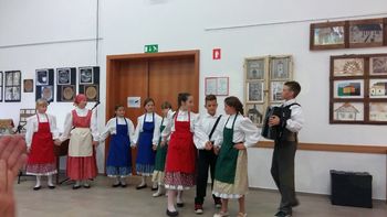 Pouk obogatijo številne dejavnosti