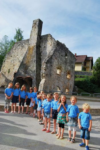 PoVABILO - Otroški pevski zbor Dvor ob Krki