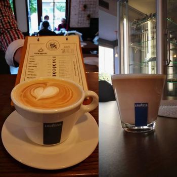 Latte Ars risanje na kavice - Ars Cafe mestna kavarna