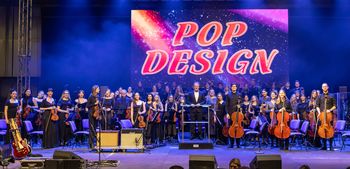 Skupina Pop Design in Simfonični orkester Cantabile v Hali Tivoli